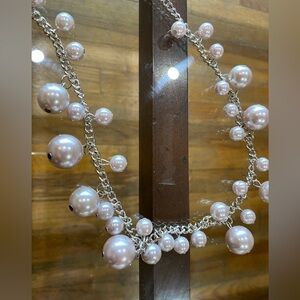 ✅ Large Pearl Necklace.